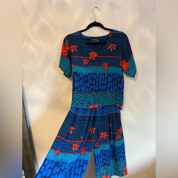 100% silk vintage 2 piece set - wide leg culottes w pockets & short sleeve top - Picture 5 of 15